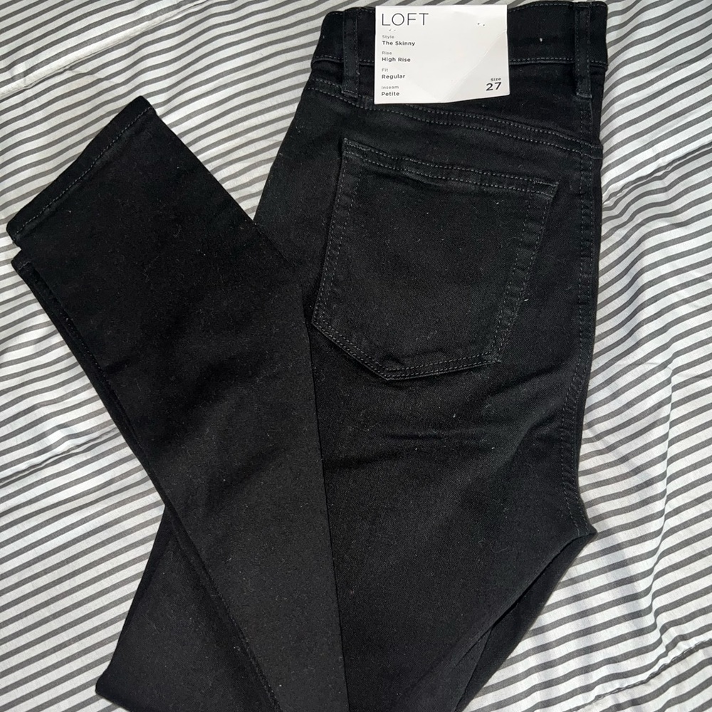 NEW | LOFT SKINNY HIGH RISE BLACK JEANS 🖤